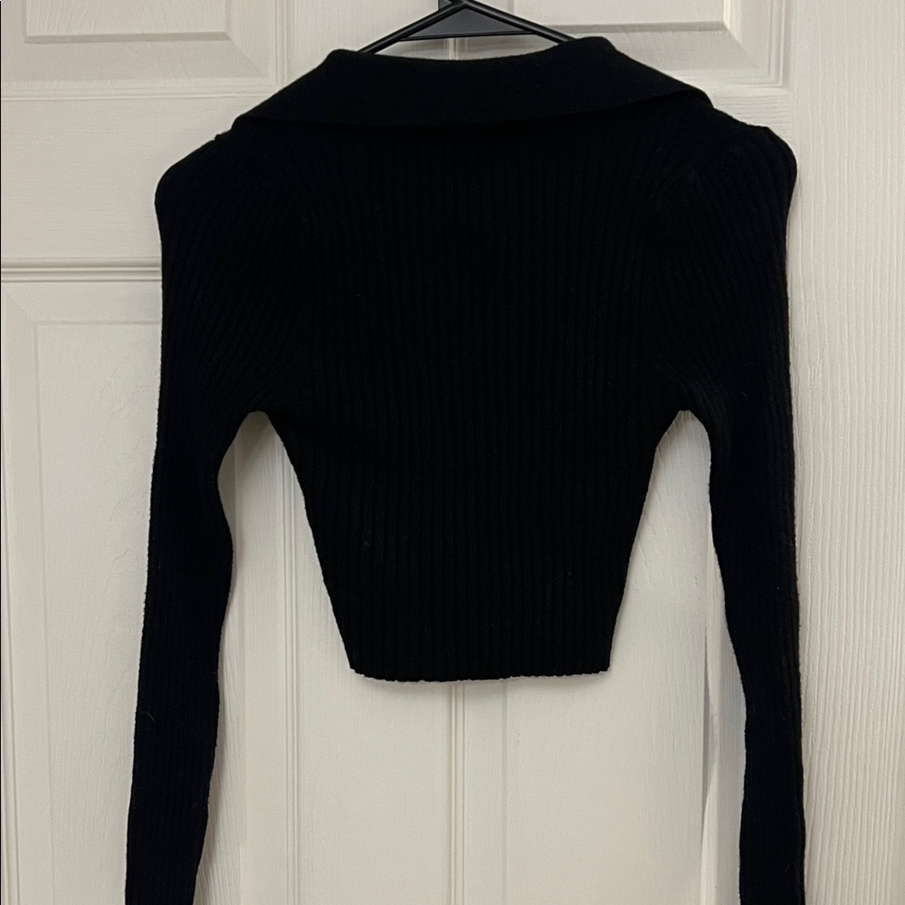 UO Skylar Ribbed Button-Front Cropped Sweater - Picture 5 of 5